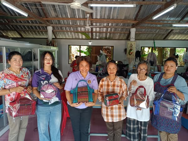 พลิกโฉมการอนุรักษ์มรดกวัฒนธรรมสู่ความยั่งยืน: โครงการการบริหารจัดการและปรับปรุงระบบฐานข้อมูลภูมิปัญญาท้องถิ่นจังหวัดสุรินทร์
