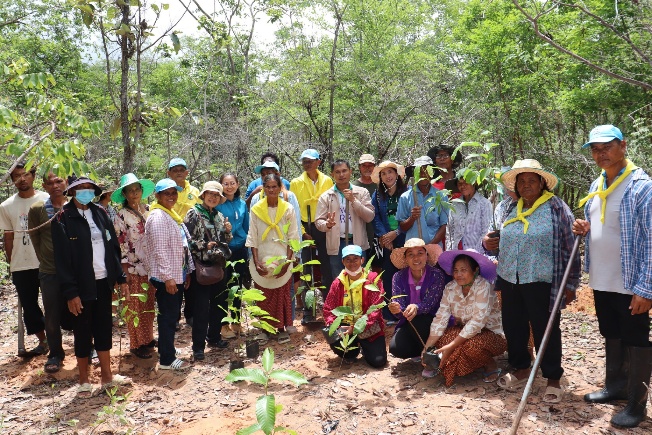 พลิกฟื้นป่าชุมชนบ้านอู่โลก: เพาะเห็ดป่า สร้างอาชีพ สร้างความยั่งยืน